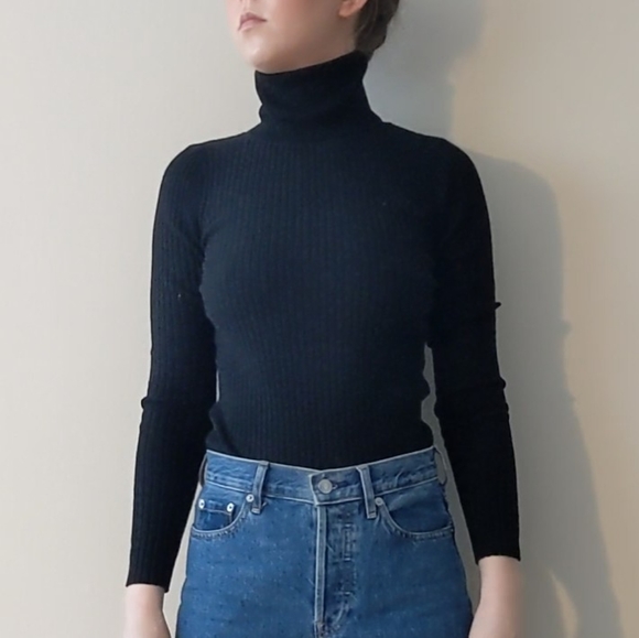 Black Ribbed Turtleneck - Picture 3 of 5